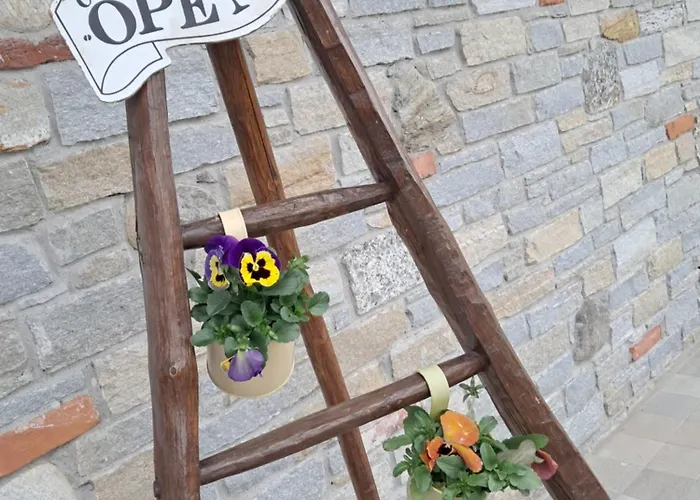 Poggio Del Poeta Angera